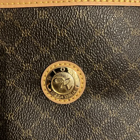 Rioni Dark Brown and Tan Tote Bag from Italy - Picture 4 of 14